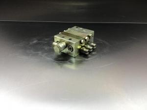 Liebherr Verteilerblock